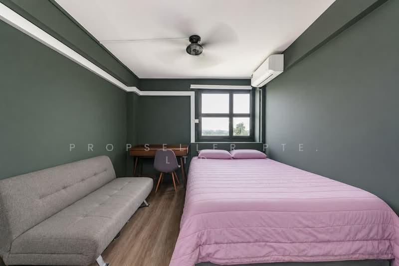 83 Commonwealth Close, 83 Commonwealth Close, 2 Bedrooms, 646 sqft, HDB Flat For Sale, by Florence Ho, 500148630 - Bedroom - PropertyGuru.com.sg