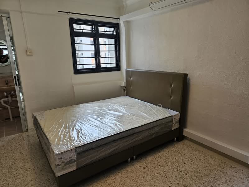 304 Clementi Avenue 4, 304 Clementi Avenue 4, 2 Bedrooms, 871 sqft, HDB Flat For Rent, by Ryan Yeo, 500148663 - Bedroom - PropertyGuru.com.sg