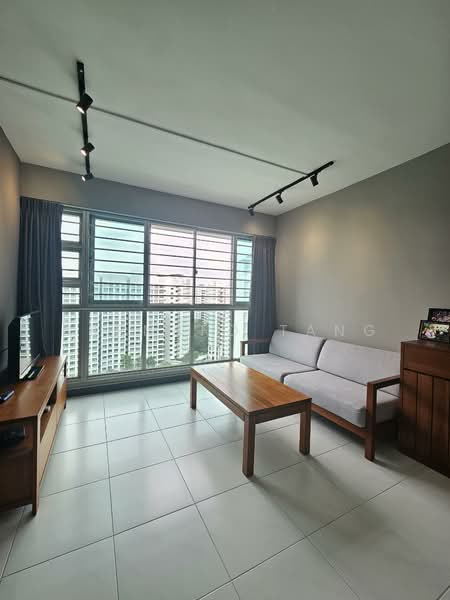 613C Punggol Drive, 613C Punggol Drive, 3 Bedrooms, 1,001 sqft, HDB Flat For Sale, by Bernard Tang, 500148665 - Living Room - PropertyGuru.com.sg