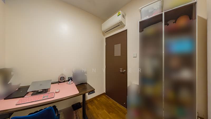 Tiong Bahru Freehold Apartment Near Havelock and Outram MRT, , 2 Bedrooms, 1,594 sqft, Apartment For Sale, by Kenny Ter, 500148666 - Study - PropertyGuru.com.sg