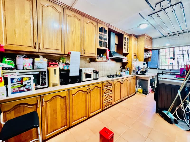 268 Tampines Street 21, 268 Tampines Street 21, 3 Bedrooms, 1,431 sqft, HDB Flat For Sale, by Jerez Amsyar, 500148671 - Kitchen - PropertyGuru.com.sg