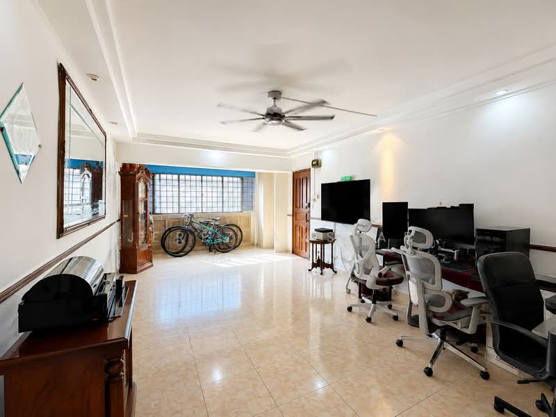 268 Tampines Street 21, 268 Tampines Street 21, 3 Bedrooms, 1,431 sqft, HDB Flat For Sale, by Jerez Amsyar, 500148671 - Living Room - PropertyGuru.com.sg