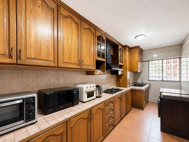 268 Tampines Street 21, 268 Tampines Street 21, 3 Bedrooms, 1,431 sqft, HDB Flat For Sale, by Jerez Amsyar, 500148671 - Kitchen - PropertyGuru.com.sg