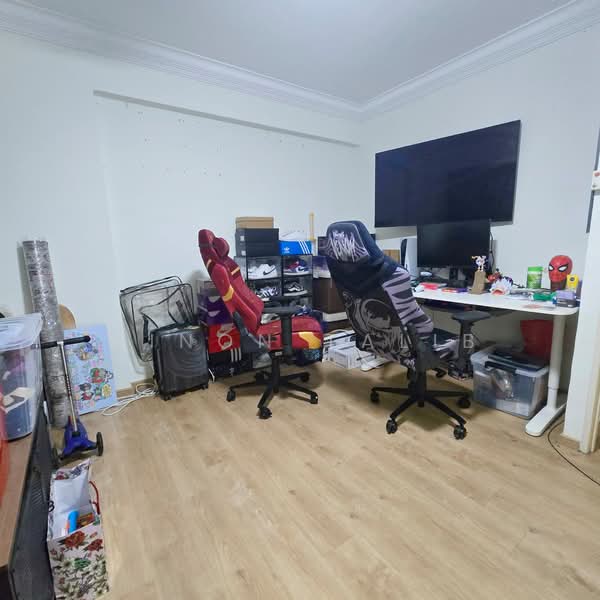 620 Woodlands Drive 52, 620 Woodlands Drive 52, 3 Bedrooms, 979 sqft, HDB Flat For Sale, by Ainon Talib, 500148677 - Study - PropertyGuru.com.sg