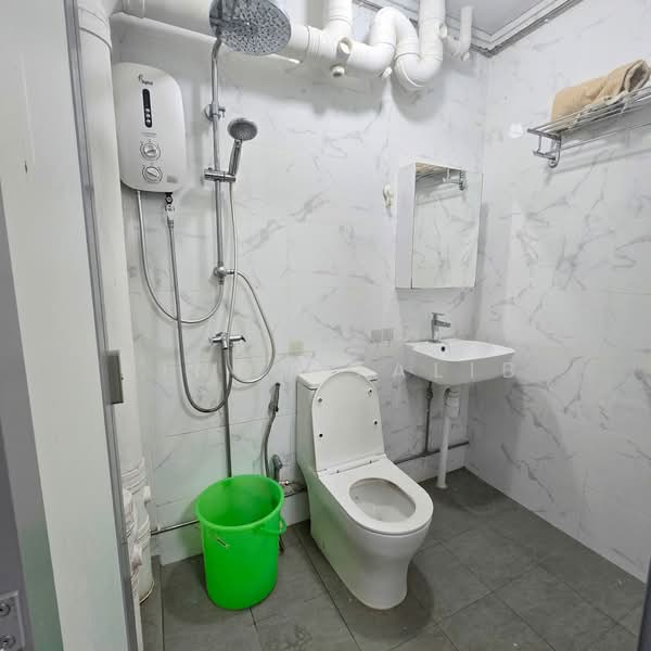 620 Woodlands Drive 52, 620 Woodlands Drive 52, 3 Bedrooms, 979 sqft, HDB Flat For Sale, by Ainon Talib, 500148677 - Bathroom - PropertyGuru.com.sg