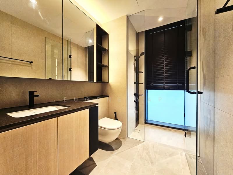 Jervois Mansion, 4 Jervois Close, 2 Bedrooms, 861 sqft, Condominium For Rent, by Eugene Yap, 500148687 - Bathroom - PropertyGuru.com.sg