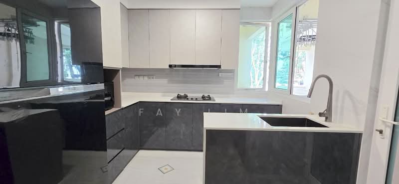 Edelweiss Park Condo, 90 Flora Road, 3 Bedrooms, 1,281 sqft, Condominium For Sale, by Fay Lim, 500148688 - Kitchen - PropertyGuru.com.sg