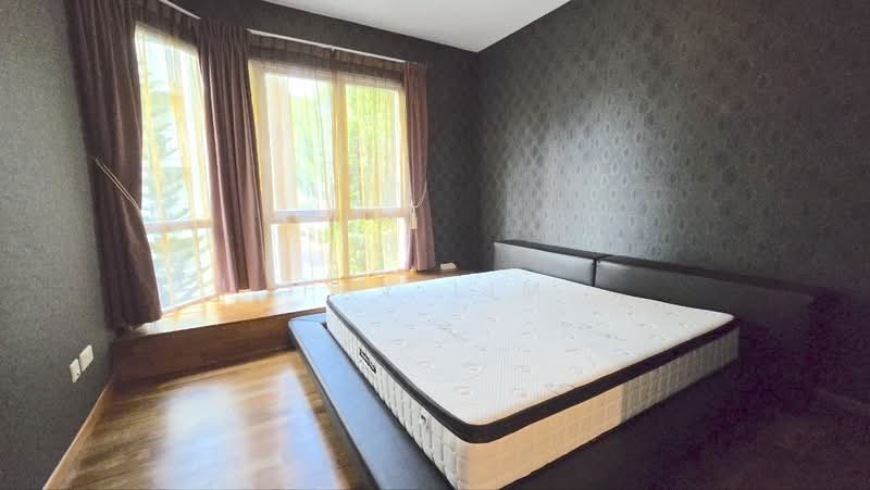 Edelweiss Park Condo, 90 Flora Road, 3 Bedrooms, 1,281 sqft, Condominium For Sale, by Fay Lim, 500148688 - Master Bedroom - PropertyGuru.com.sg
