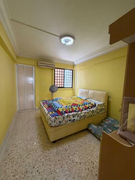 706 Yishun Avenue 5, 706 Yishun Avenue 5, 2 Bedrooms, 882 sqft, HDB Flat For Sale, by Chester Chia, 500148689 - Bedroom - PropertyGuru.com.sg