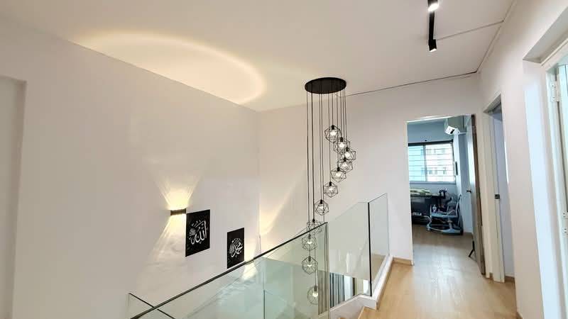 547 Jurong West Street 42, 547 Jurong West Street 42, 3 Bedrooms, 1,506 sqft, HDB Flat For Sale, by Zai ., 500148710 - Stairway - PropertyGuru.com.sg