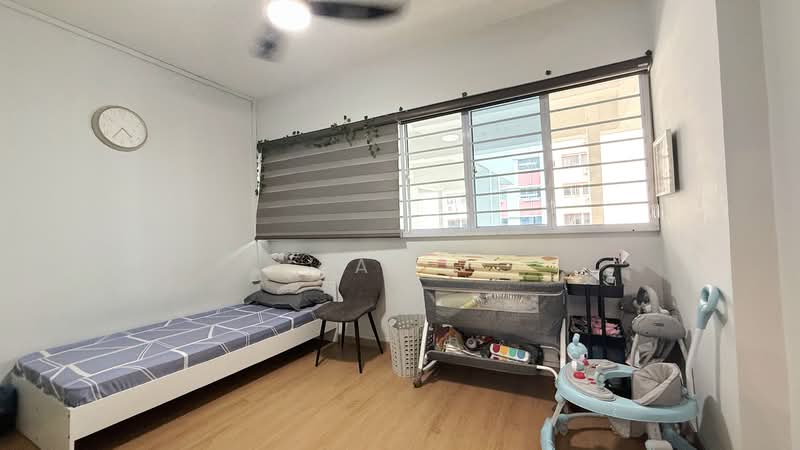 547 Jurong West Street 42, 547 Jurong West Street 42, 3 Bedrooms, 1,506 sqft, HDB Flat For Sale, by Zai ., 500148710 - Bedroom - PropertyGuru.com.sg
