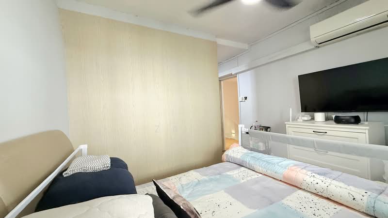 547 Jurong West Street 42, 547 Jurong West Street 42, 3 Bedrooms, 1,506 sqft, HDB Flat For Sale, by Zai ., 500148710 - Bedroom - PropertyGuru.com.sg