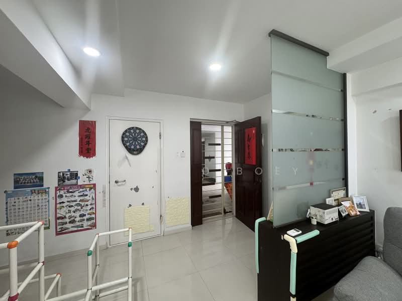 692A Choa Chu Kang Crescent, 692A Choa Chu Kang Crescent, 3 Bedrooms, 1,184 sqft, HDB Flat For Sale, by Leonard Boey, 500148711 - Interior - PropertyGuru.com.sg