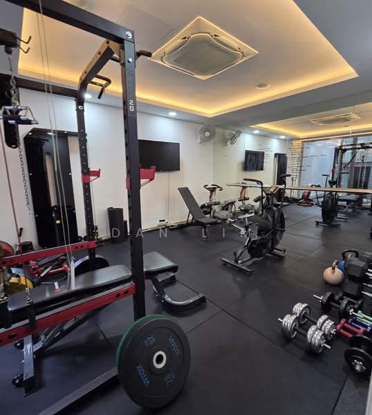 Sundridge Park, COTSWOLD CLOSE, 7 Bedrooms, 13,000 sqft, Detached House For Sale, by Dan Lim, 500148713 - Gym - PropertyGuru.com.sg