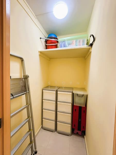 315 Serangoon Avenue 2, 315 Serangoon Avenue 2, 3 Bedrooms, 980 sqft, HDB Flat For Sale, by Christopher Tay, 500148714 - Interior - PropertyGuru.com.sg