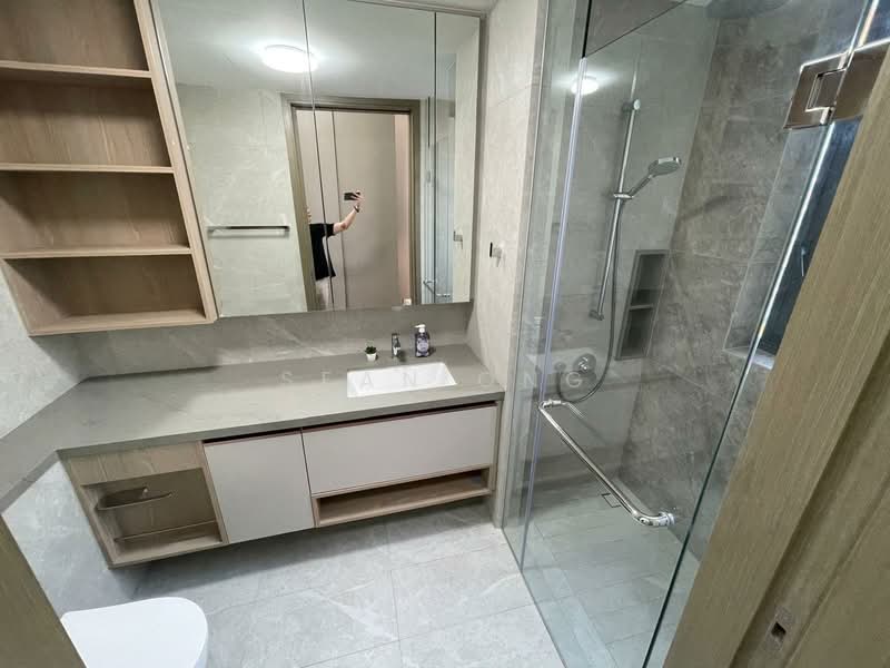 One-North Eden, 10 Slim Barracks Rise, Room Rental, 200 sqft, Condominium For Rent, by Sean Ong, 500148719 - Bathroom - PropertyGuru.com.sg
