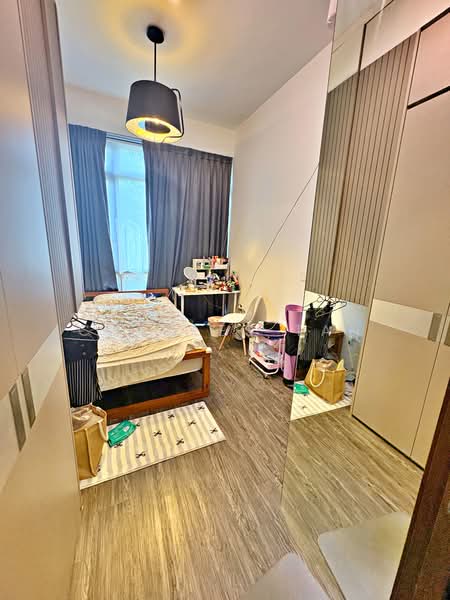 The Foresta @ Mount Faber, 102 Wishart Road, 1 Bedroom, 431 sqft, Condominium For Rent, by Charles Tan, 500148729 - Bedroom - PropertyGuru.com.sg