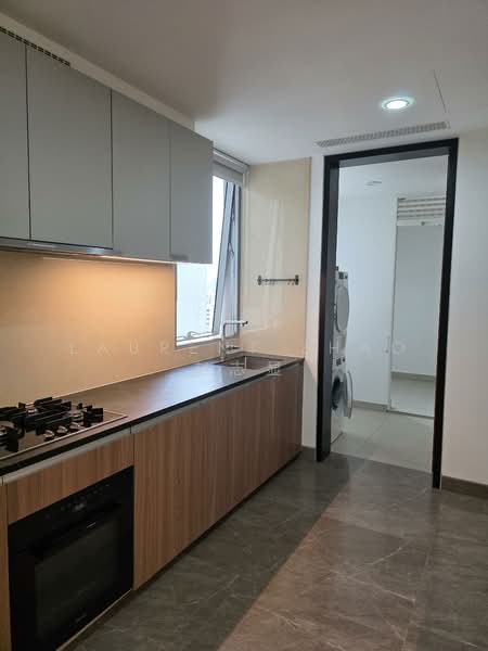 Boulevard 88, 86 Orchard Boulevard, 3 Bedrooms, 1,776 sqft, Condominium For Sale, by Laurent Zhao 赵志显, 500148737 - Kitchen - PropertyGuru.com.sg