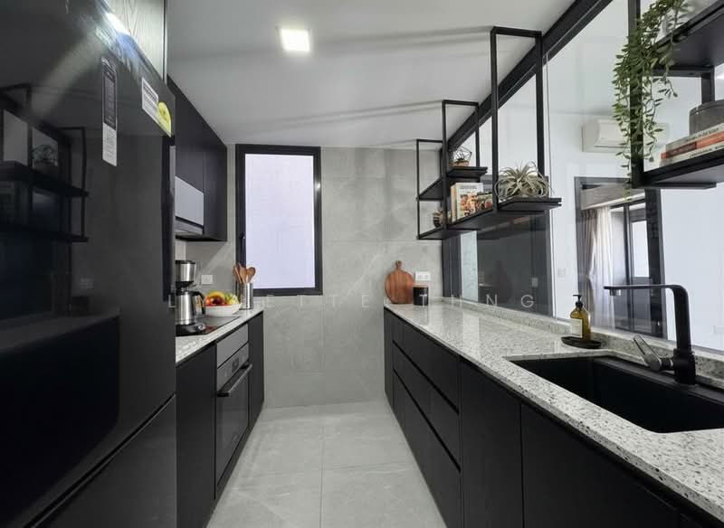 Bukit 828, 828 Upper Bukit Timah Road, 3 Bedrooms, 980 sqft, Apartment For Rent, by Lynette Thng, 500148740 - Kitchen - PropertyGuru.com.sg