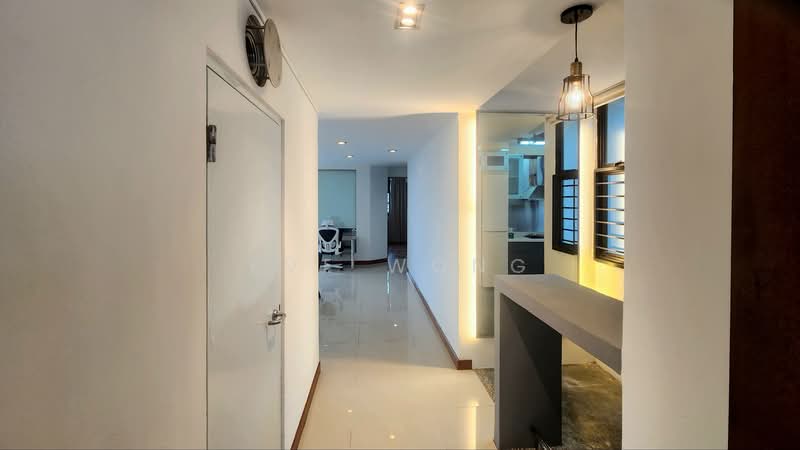 625 Senja Road, 625 Senja Road, 3 Bedrooms, 968 sqft, HDB Flat For Rent, by Eve Wong, 500148741 - Corridor - PropertyGuru.com.sg