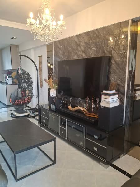 10 Teck Whye Avenue, 10 Teck Whye Avenue, 2 Bedrooms, 721 sqft, HDB Flat For Sale, by Iyyappan Ramesh Babu, 500148747 - Living Room - PropertyGuru.com.sg