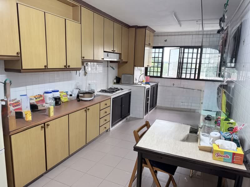 149 Silat Avenue, 149 Silat Avenue, 2 Bedrooms, 721 sqft, HDB Flat For Sale, by Wendy Tan, 500148756 - Kitchen - PropertyGuru.com.sg