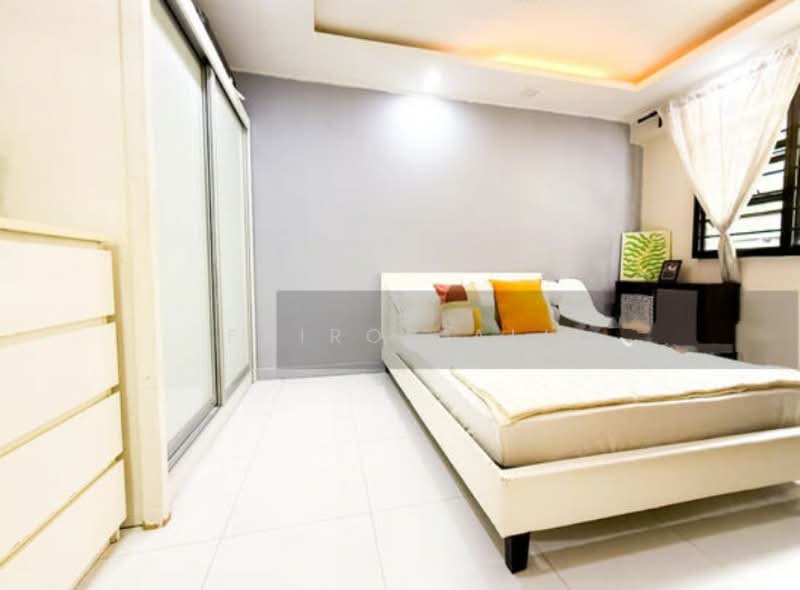 260C Punggol Way, 260C Punggol Way, 3 Bedrooms, 1,001 sqft, HDB Flat For Sale, by Fairos Ali, 500148774 - Bedroom - PropertyGuru.com.sg