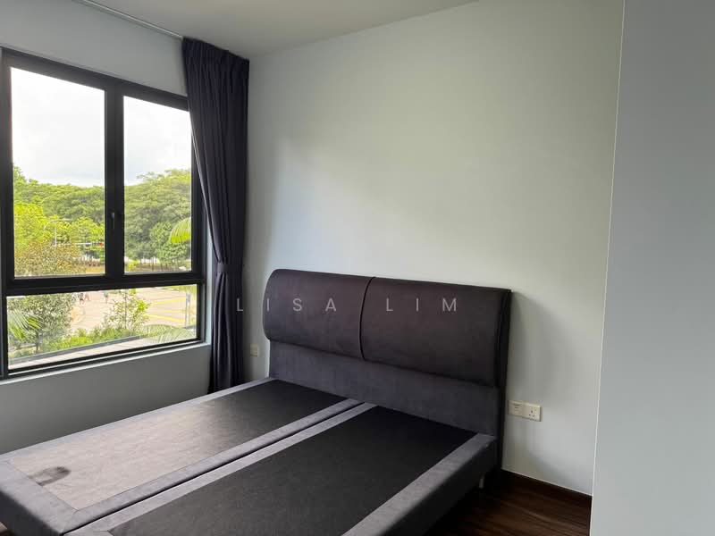 The Brownstone, 162 Canberra Drive, 3 Bedrooms, 915 sqft, Executive Condominium For Rent, by Lisa Lim, 500148787 - Bedroom - PropertyGuru.com.sg