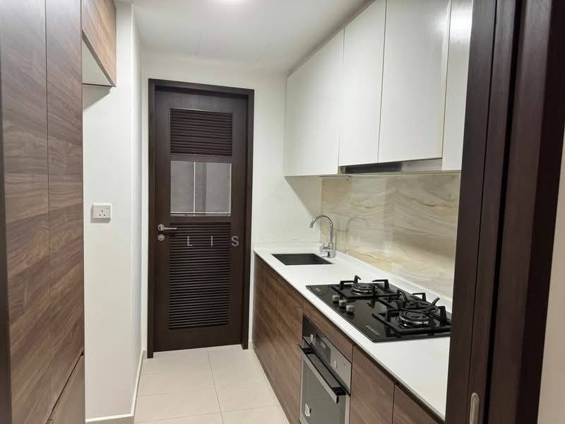 The Brownstone, 162 Canberra Drive, 3 Bedrooms, 915 sqft, Executive Condominium For Rent, by Lisa Lim, 500148787 - PropertyGuru.com.sg