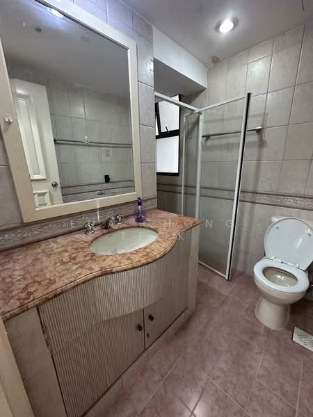 Parkview Apartments, 3 Bukit Batok Street 25, 2 Bedrooms, 980 sqft, Apartment For Rent, by Lua Chong Teck, 500148801 - Bathroom - PropertyGuru.com.sg