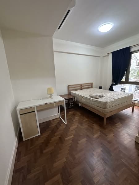 Parkview Apartments, 3 Bukit Batok Street 25, 2 Bedrooms, 980 sqft, Apartment For Rent, by Lua Chong Teck, 500148801 - Bedroom - PropertyGuru.com.sg