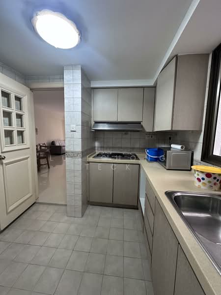 Parkview Apartments, 3 Bukit Batok Street 25, 2 Bedrooms, 980 sqft, Apartment For Rent, by Lua Chong Teck, 500148801 - Kitchen - PropertyGuru.com.sg