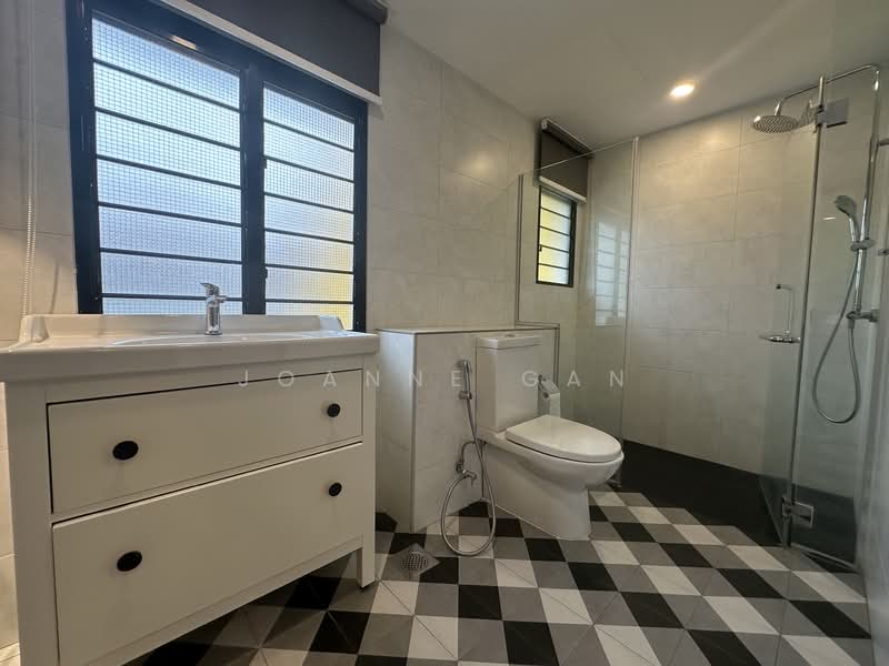 9 jalan riang, jalan riang, 4 Bedrooms, 1,482 sqft, Corner Terrace For Rent, by Joanne Gan, 500148813 - Bathroom - PropertyGuru.com.sg