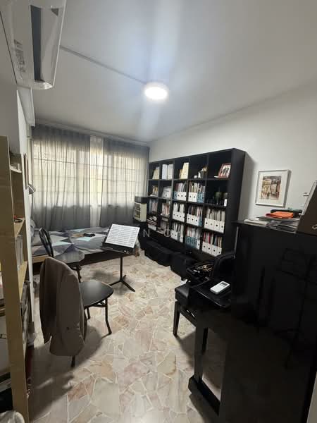 487C Tampines Street 45, 487C Tampines Street 45, 3 Bedrooms, 1,140 sqft, HDB Flat For Sale, by Zeno ., 500148821 - Bedroom - PropertyGuru.com.sg