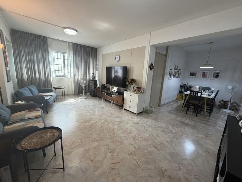 487C Tampines Street 45, 487C Tampines Street 45, 3 Bedrooms, 1,140 sqft, HDB Flat For Sale, by Zeno ., 500148821 - Living Room - PropertyGuru.com.sg