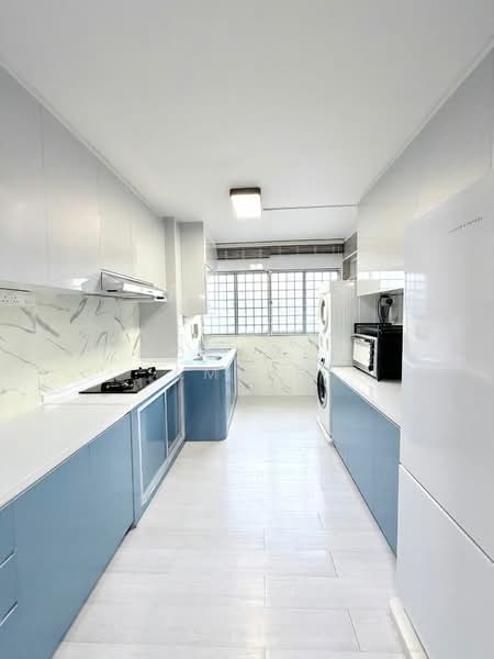631 Ang Mo Kio Avenue 4, 631 Ang Mo Kio Avenue 4, 2 Bedrooms, 721 sqft, HDB Flat For Sale, by Mohamed Ameen, 500148828 - Kitchen - PropertyGuru.com.sg