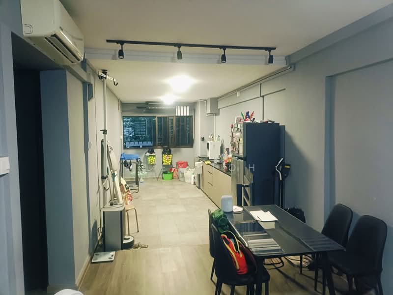 570 Ang Mo Kio Avenue 3, 570 Ang Mo Kio Avenue 3, 2 Bedrooms, 721 sqft, HDB Flat For Sale, by Alex Toh, 500148829 - Kitchen - PropertyGuru.com.sg
