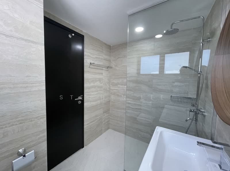 The Palladium, 20 Brooke Road, 2 Bedrooms, 882 sqft, Condominium For Sale, by Stephen Lee, 500148835 - Bathroom - PropertyGuru.com.sg