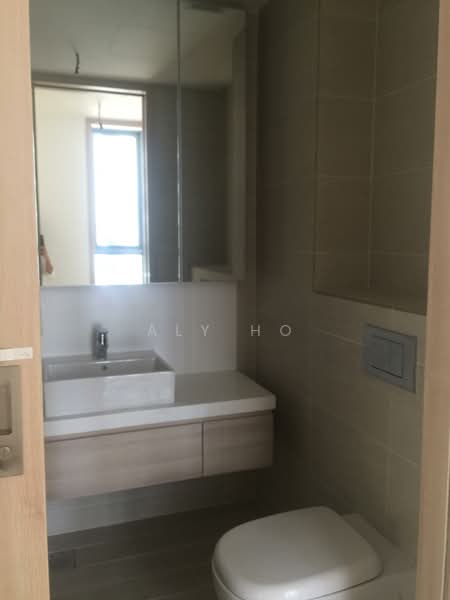 V on Shenton, 5 Shenton Way, Studio, 450 sqft, Condominium For Rent, by Aly Ho, 500148841 - Bathroom - PropertyGuru.com.sg