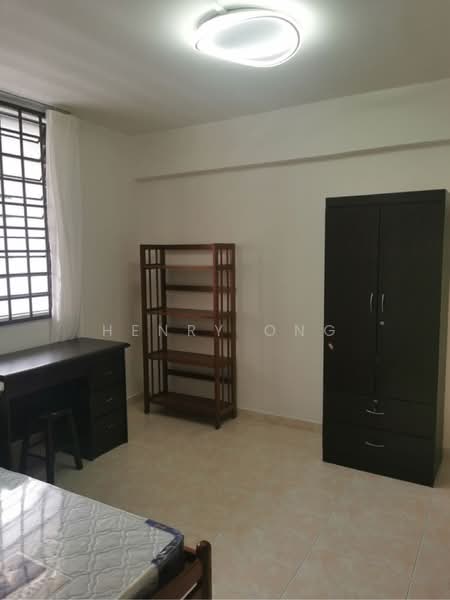 108 Lorong 1 Toa Payoh, 108 Lorong 1 Toa Payoh, 1 Bedroom, , HDB Flat For Rent, by Henry Ong, 500148846 - PropertyGuru.com.sg