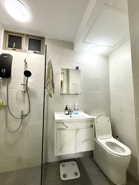 Sherwood Condo, 169 Jalan Jurong Kechil, 2 Bedrooms, 904 sqft, Condominium For Rent, by Loke Xian Xun, 500148847 - PropertyGuru.com.sg