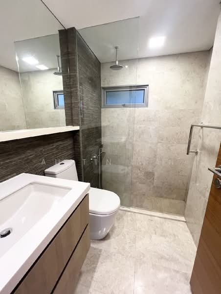Woodhaven, 71 Woodgrove Avenue, 3 Bedrooms, 1,173 sqft, Condominium For Sale, by Austin Lian, 500148848 - Bathroom - PropertyGuru.com.sg
