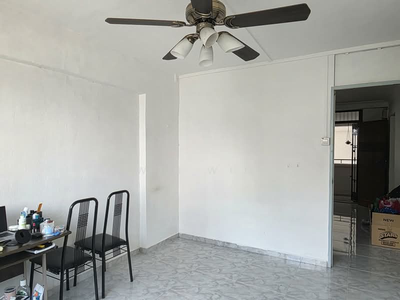 798 Yishun Ring Road, 798 Yishun Ring Road, 3 Bedrooms, 1,108 sqft, HDB Flat For Sale, by WIN win, 500148852 - Living Room - PropertyGuru.com.sg