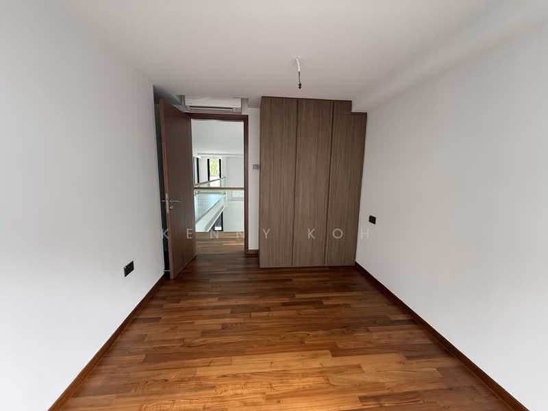Serangoon Garden Estate, 4 Brockhampton Drive, 6 Bedrooms, 7,460 sqft, Semi-Detached House For Sale, by Kenny Koh, 500148860 - Interior - PropertyGuru.com.sg
