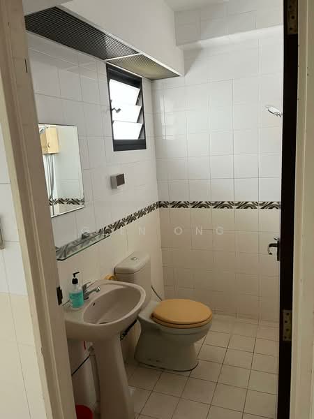 26C Jalan Membina, 26C Jalan Membina, 2 Bedrooms, 645 sqft, HDB Flat For Rent, by Glen Ong, 500148868 - Bathroom - PropertyGuru.com.sg