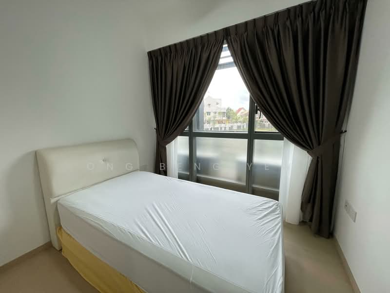 Seletar Park Residence, 19 Seletar Road, 2 Bedrooms, 872 sqft, Condominium For Sale, by Ong Beng Yew, 500148869 - Bedroom - PropertyGuru.com.sg