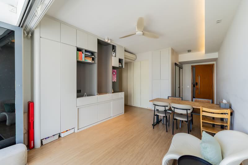 Waterbank at Dakota, 84 Dakota Crescent, 2 Bedrooms, 883 sqft, Condominium For Sale, by Daron Ang, 500148875 - Living Room - #PropertyPartners - PropertyGuru.com.sg