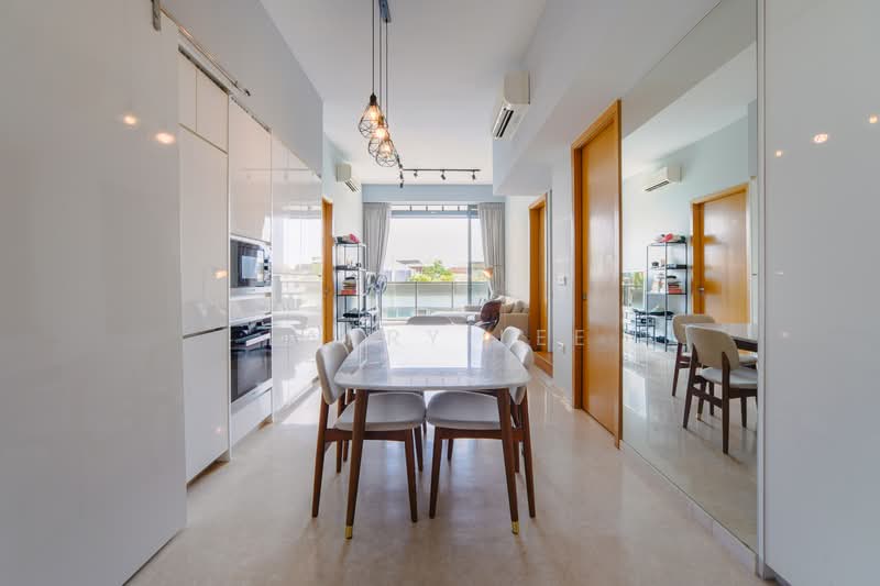 Mon Jervois, 45 Jervois Road, 3 Bedrooms, 1,475 sqft, Condominium For Sale, by Larry Lee, 500148879 - Dining Room - PropertyGuru.com.sg