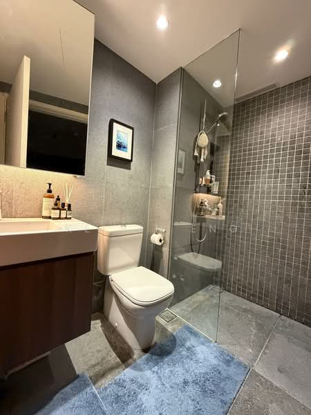 Hijauan, 63 Cavenagh Road, 1 Bedroom, 463 sqft, Condominium For Sale, by Kelvin Eng, 500148881 - Bathroom - PropertyGuru.com.sg