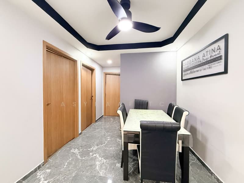 438A Bukit Batok West Avenue 8, 438A Bukit Batok West Avenue 8, 3 Bedrooms, 1,001 sqft, HDB Flat For Sale, by Asyraaf TCR, 500148883 - Dining Room - PropertyGuru.com.sg